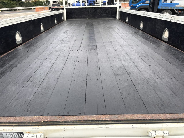 日野レンジャークレーン3段中型（4t）[写真21]