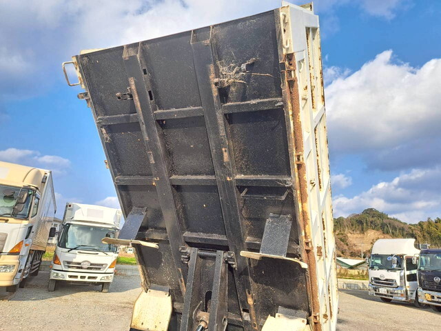 いすゞエルフ深ダンプ（土砂禁ダンプ）小型（2t・3t）[写真27]