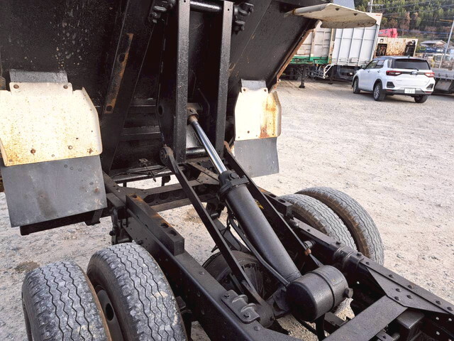 いすゞエルフ深ダンプ（土砂禁ダンプ）小型（2t・3t）[写真29]