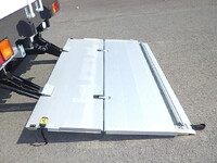 三菱ふそうファイター冷凍車（冷蔵車）中型（4t）[写真13]