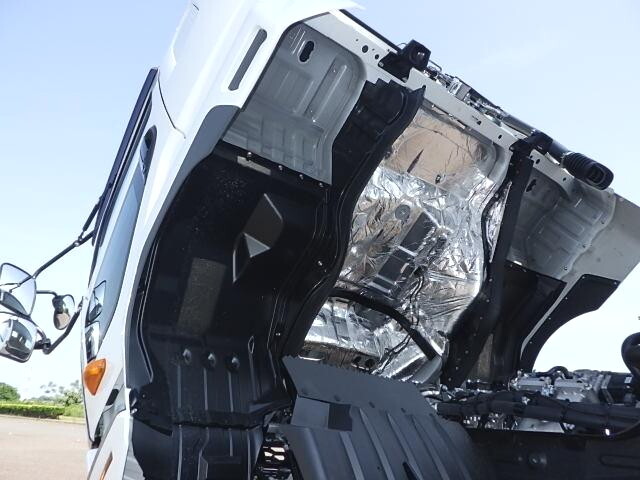 三菱ふそうファイター冷凍車（冷蔵車）中型（4t）[写真31]