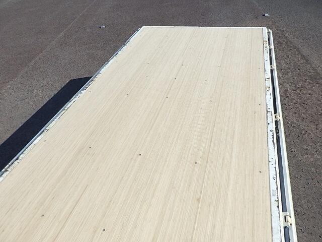 トヨタダイナ平ボディ小型（2t・3t）[写真10]