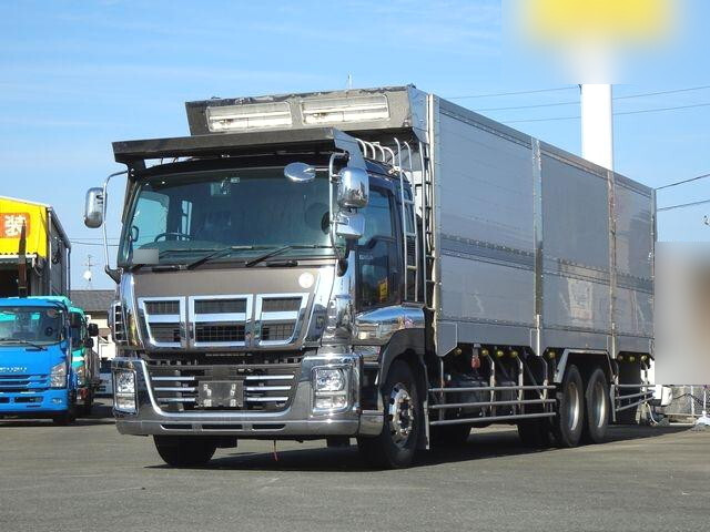 いすゞギガチップ運搬車大型（10t）[写真03]