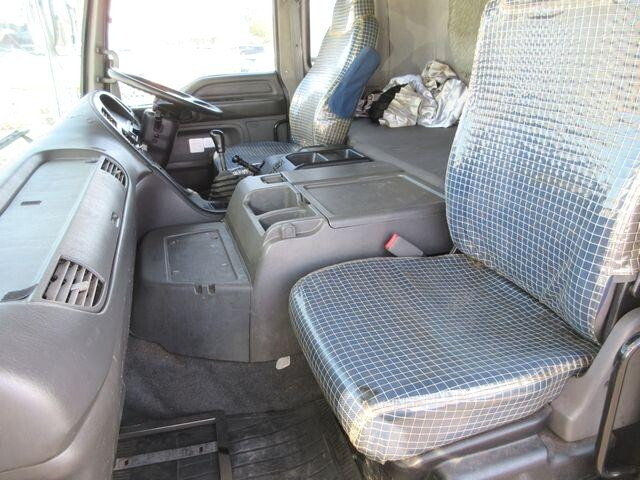 いすゞギガチップ運搬車大型（10t）[写真35]