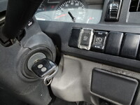 いすゞエルフダンプ小型（2t・3t）[写真22]