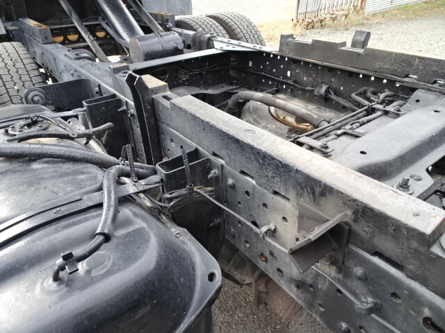 いすゞエルフダンプ小型（2t・3t）[写真23]