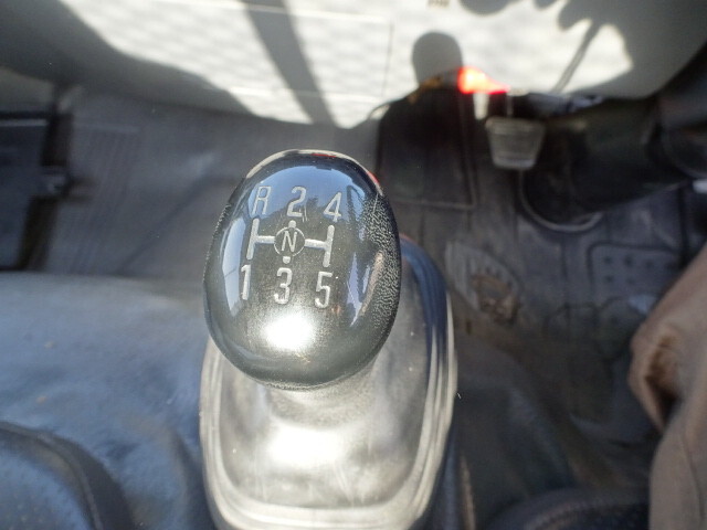 いすゞエルフアルミブロック小型（2t・3t）[写真22]