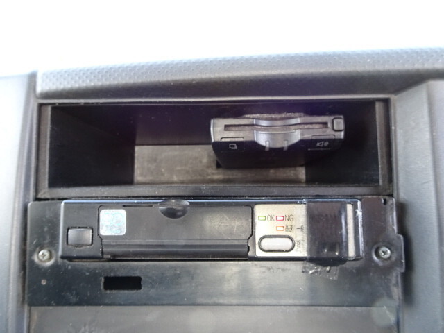 いすゞエルフアルミブロック小型（2t・3t）[写真24]