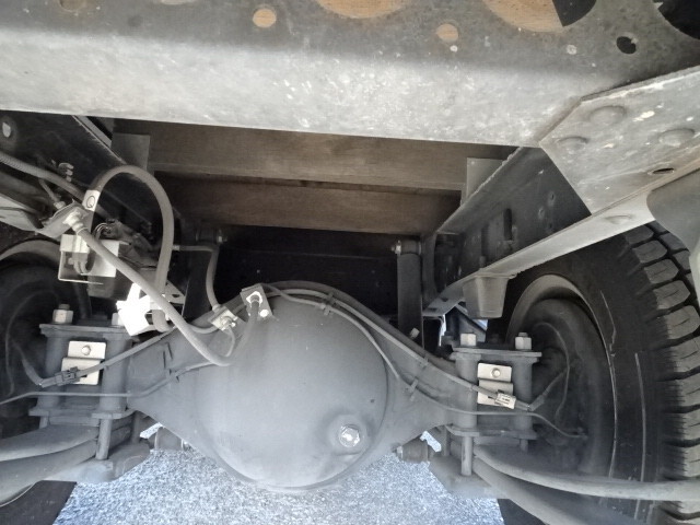 いすゞエルフアルミブロック小型（2t・3t）[写真37]