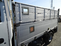 いすゞエルフアルミブロック小型（2t・3t）[写真06]