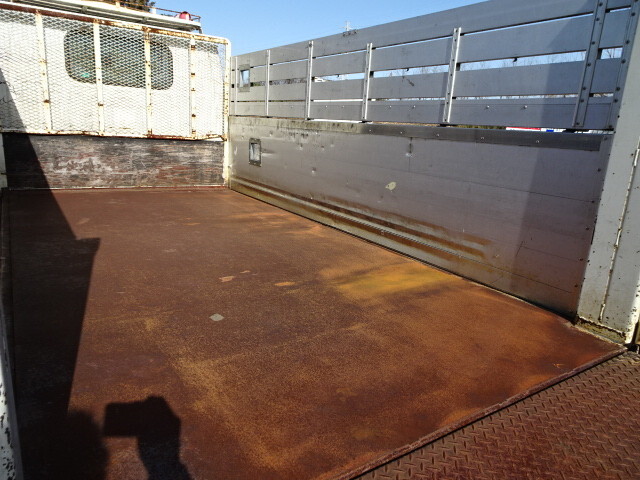 いすゞエルフアルミブロック小型（2t・3t）[写真08]