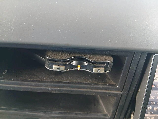 三菱ふそうファイターアルミウイング中型（4t）[写真26]