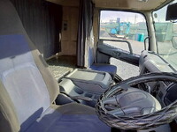 三菱ふそうファイターアルミウイング中型（4t）[写真32]