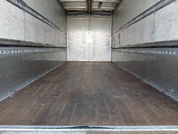 三菱ふそうファイターアルミウイング中型（4t）[写真38]