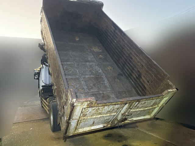 日野レンジャーダンプ・クレーン付増トン（6t・8t）[写真03]