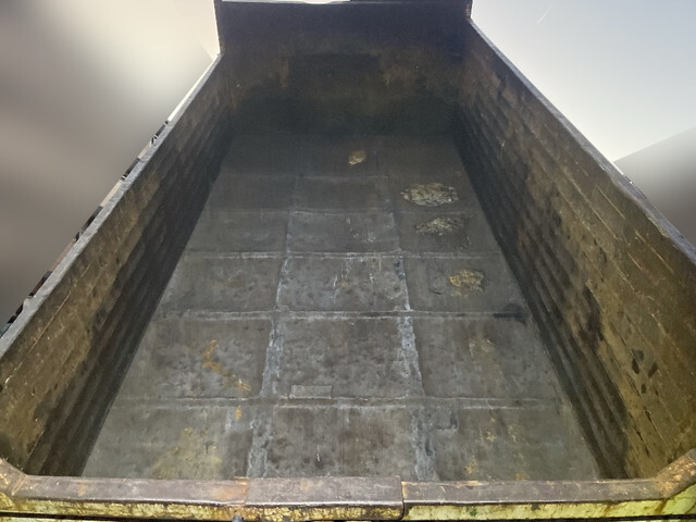 日野レンジャーダンプ・クレーン付増トン（6t・8t）[写真04]