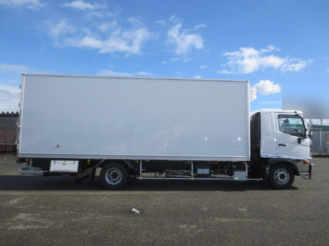 日野レンジャー冷凍車（冷蔵車）中型（4t）[写真07]