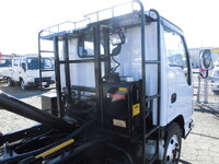 いすゞエルフコンテナ専用車小型（2t・3t）[写真14]