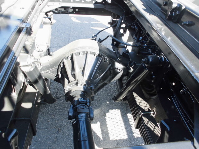 いすゞエルフコンテナ専用車小型（2t・3t）[写真14]