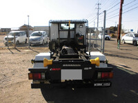 いすゞエルフコンテナ専用車小型（2t・3t）[写真08]