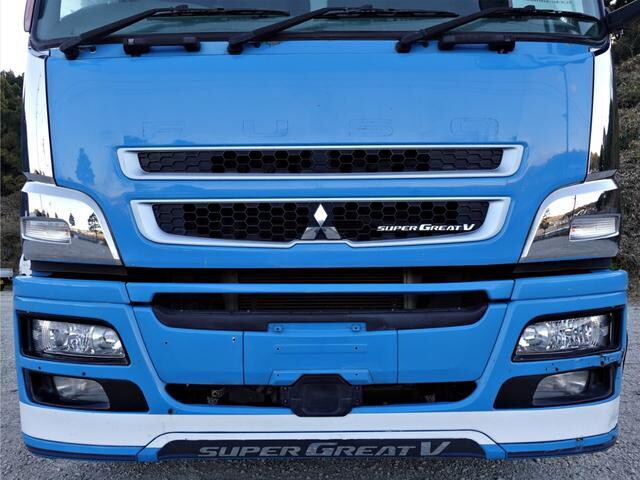 三菱ふそうスーパーグレートトレーラーヘッド（トラクターヘッド）大型（10t）[写真04]