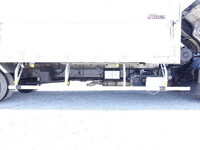 いすゞフォワードアルミウイング中型（4t）[写真15]