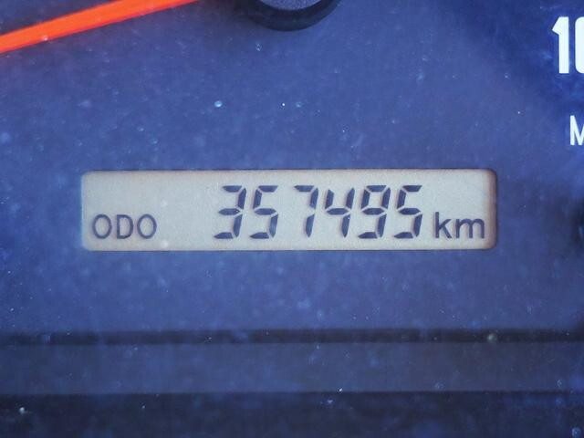 いすゞフォワードアルミウイング中型（4t）[写真22]