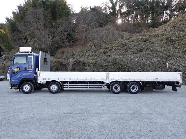 いすゞギガアルミブロック大型（10t）[写真10]