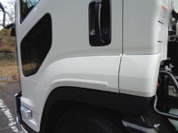 いすゞフォワードコンテナ専用車中型（4t）[写真12]