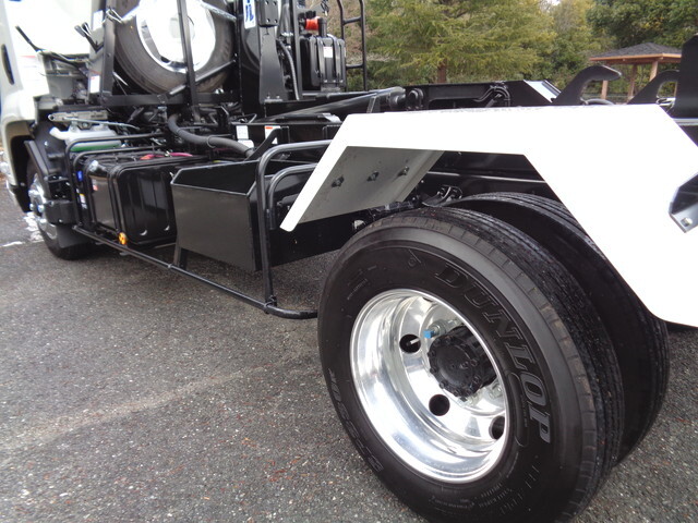 いすゞフォワードコンテナ専用車中型（4t）[写真13]