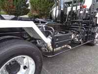 いすゞフォワードコンテナ専用車中型（4t）[写真15]