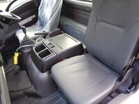 いすゞフォワードコンテナ専用車中型（4t）[写真29]