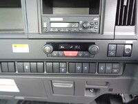 いすゞフォワードコンテナ専用車中型（4t）[写真34]