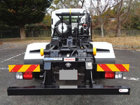 いすゞフォワードコンテナ専用車中型（4t）[写真08]