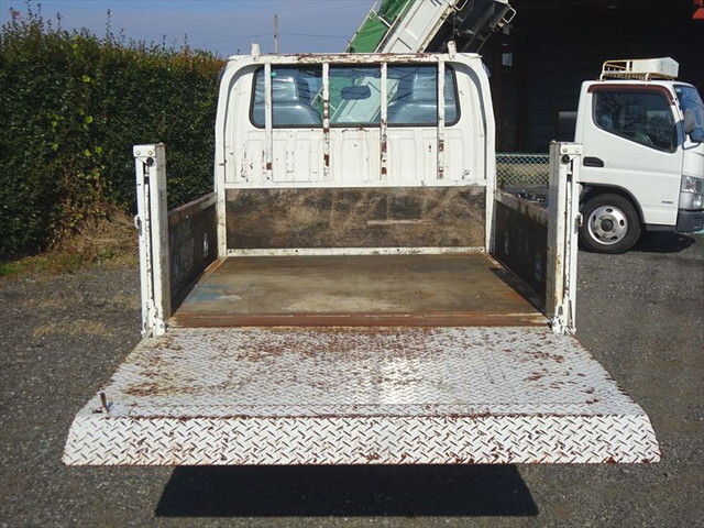 いすゞエルフダブルキャブ（Wキャブ）小型（2t・3t）[写真11]