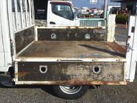 いすゞエルフダブルキャブ（Wキャブ）小型（2t・3t）[写真14]