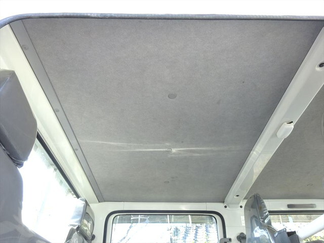 いすゞエルフダブルキャブ（Wキャブ）小型（2t・3t）[写真22]