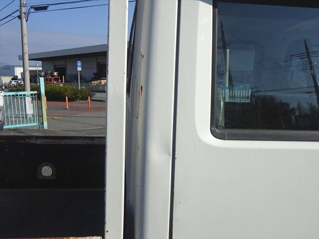 いすゞエルフダブルキャブ（Wキャブ）小型（2t・3t）[写真34]