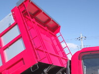 いすゞフォワード深ダンプ（土砂禁ダンプ）中型（4t）[写真11]