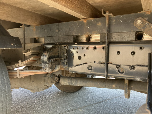 三菱ふそうキャンタークレーン6段小型（2t・3t）[写真25]