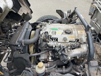 三菱ふそうキャンタークレーン6段小型（2t・3t）[写真28]