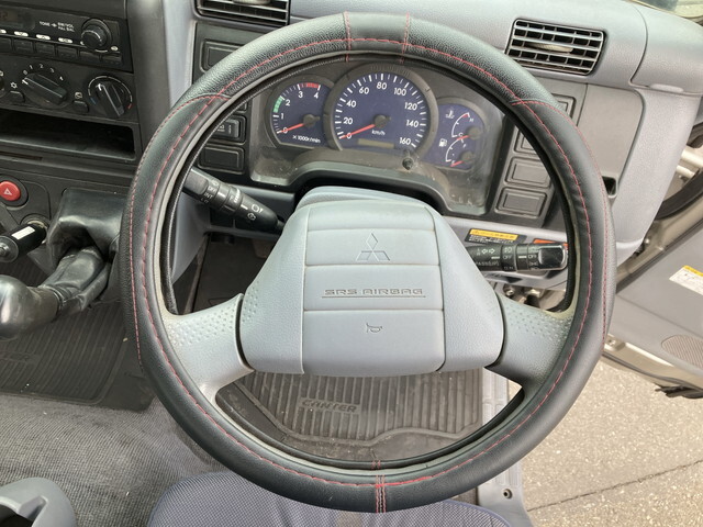 三菱ふそうキャンタークレーン6段小型（2t・3t）[写真34]