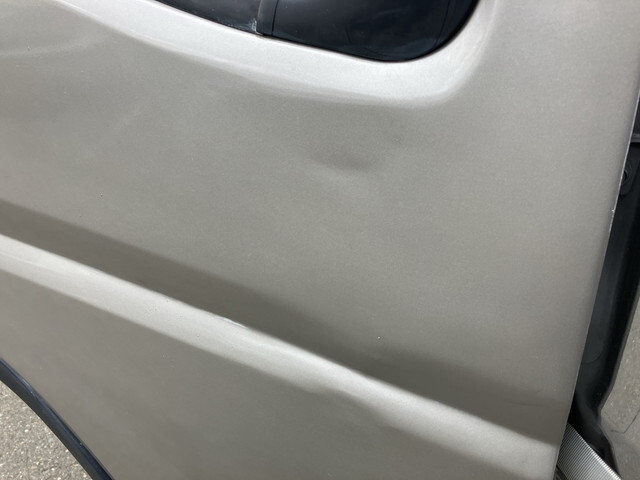 三菱ふそうキャンタークレーン6段小型（2t・3t）[写真07]