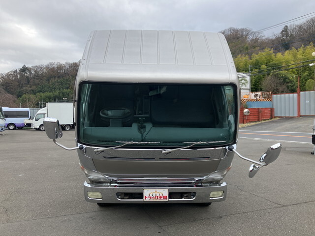 三菱ふそうキャンタークレーン6段小型（2t・3t）[写真08]