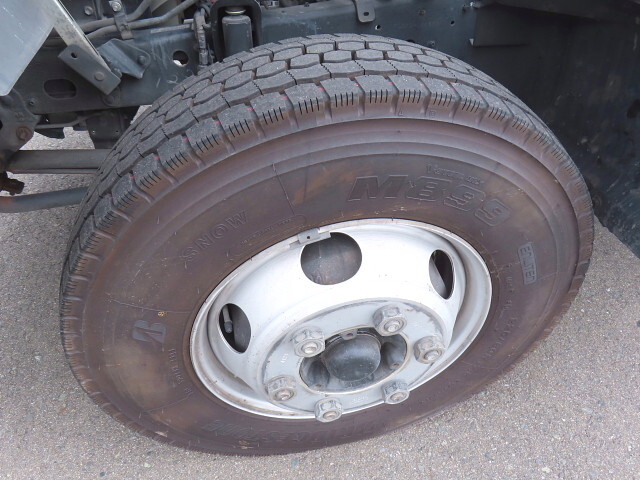 日野レンジャーアルミウイング中型（4t）[写真14]