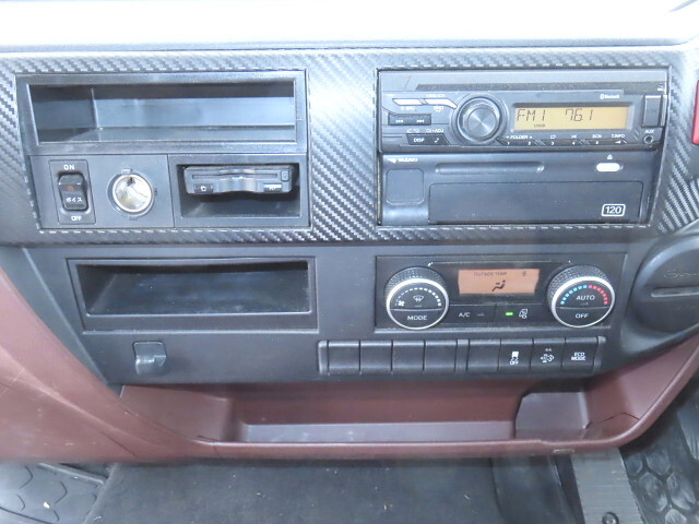 日野レンジャーアルミウイング中型（4t）[写真23]