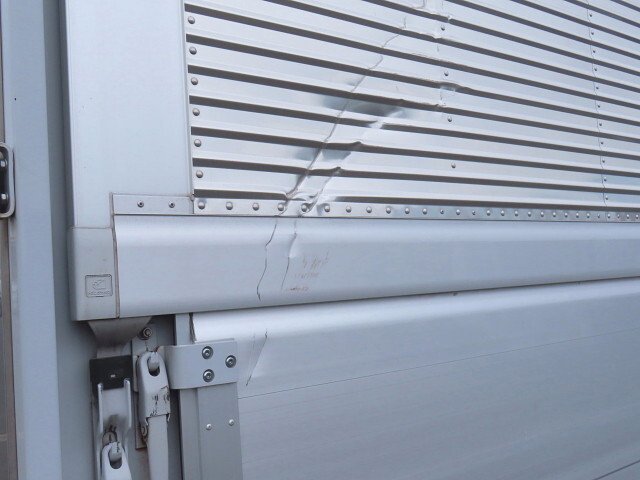 日野レンジャーアルミウイング中型（4t）[写真35]