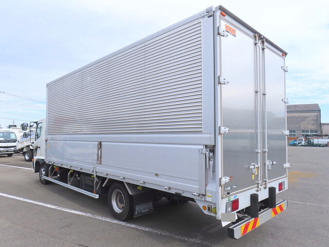 日野レンジャーアルミウイング中型（4t）[写真04]