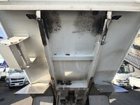 UDトラックスカゼットパッカー車（塵芥車）小型（2t・3t）[写真20]