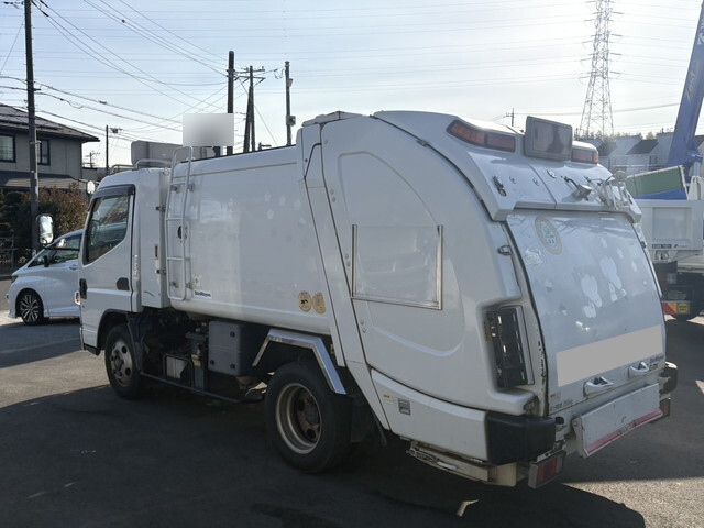 UDトラックスカゼットパッカー車（塵芥車）小型（2t・3t）[写真02]